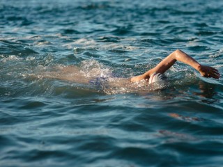 Более 20 золотых медалей завоевали спортсмены Черноголовки на первенстве по плаванию