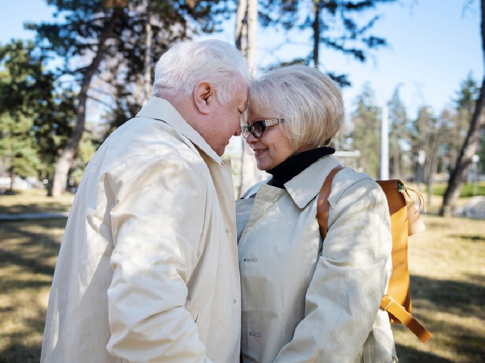 Прожившие в браке 50 лет и более дубненцы могут оформить единовременную выплату