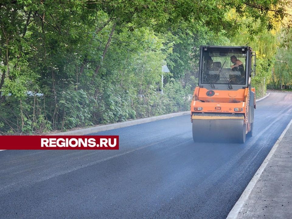 Асфальт заменили во второй раз за несколько лет у школы в Кашире-2