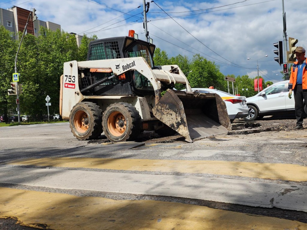 В Домодедове закончили ремонт пешеходного перехода через улицу 25 лет Октября