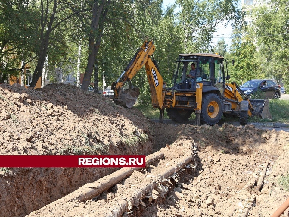 Проблемные участки теплосети в поселке Белоомут капитально отремонтируют