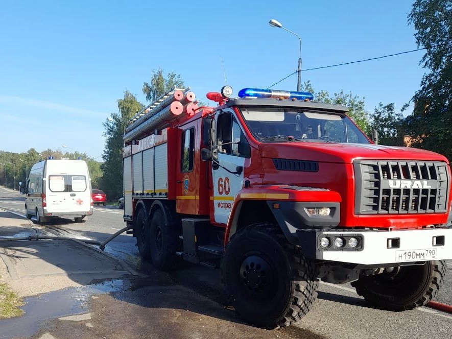 Гибель шести человек в Подмосковье подтвердили в МЧС (видео)