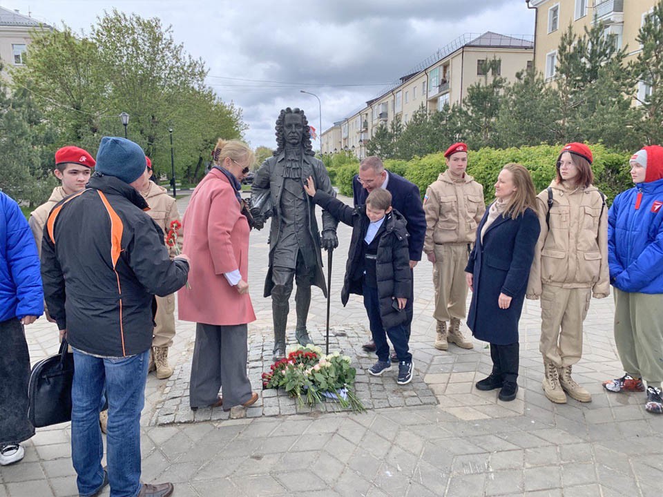 День рождения «чернокнижника» Якова Брюса отметили в Лосино-Петровском
