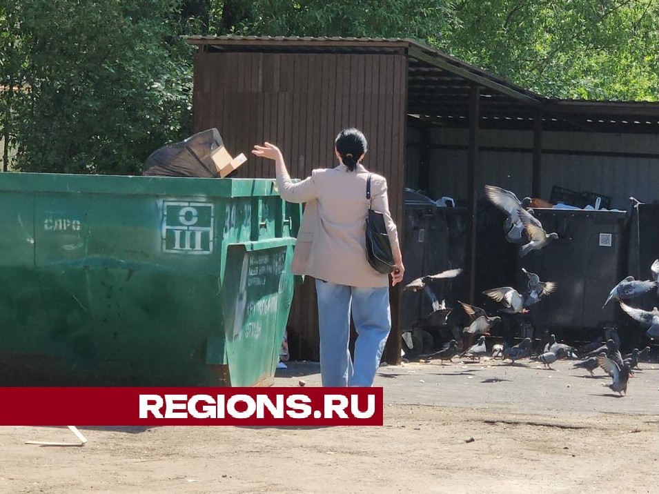 На улице Ленина расширили и привели в порядок контейнерную площадку