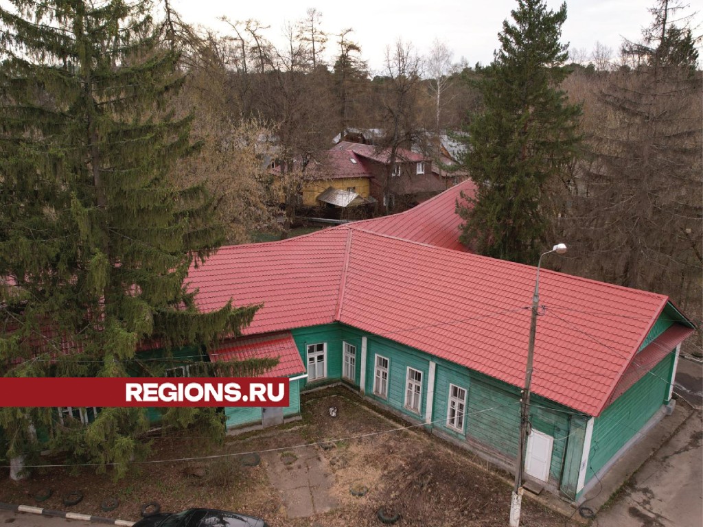 Звенигородская больница, где работал Чехов: кадры с коптера | REGIONS.RU /  Звенигород