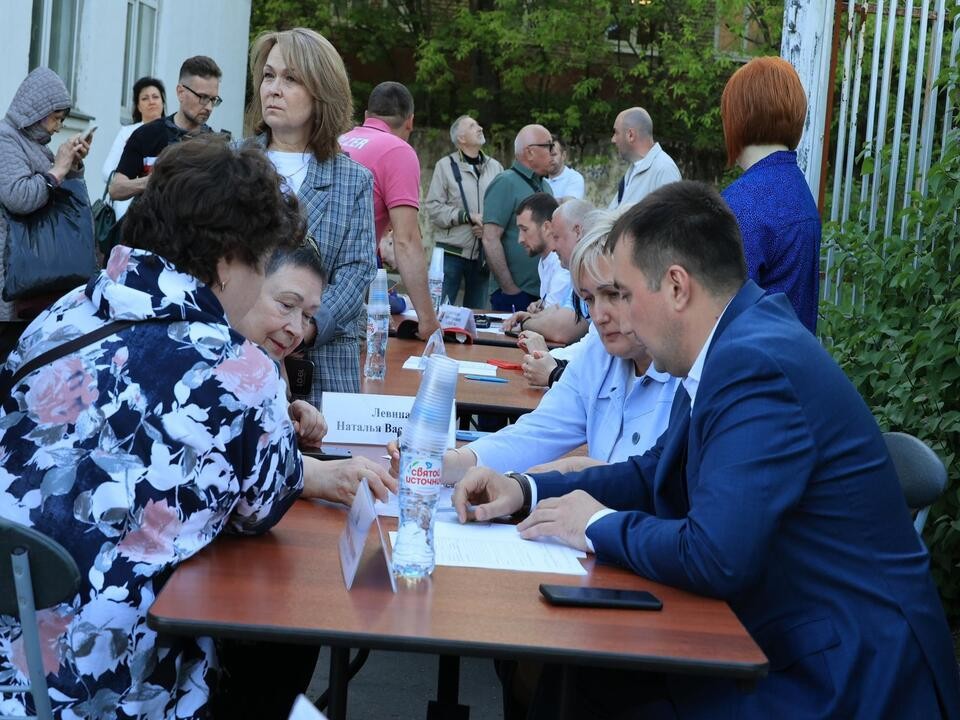 Андроник Пак: «Ремонт взрослой поликлиники Дзержинской больницы завершен на 52 процента»