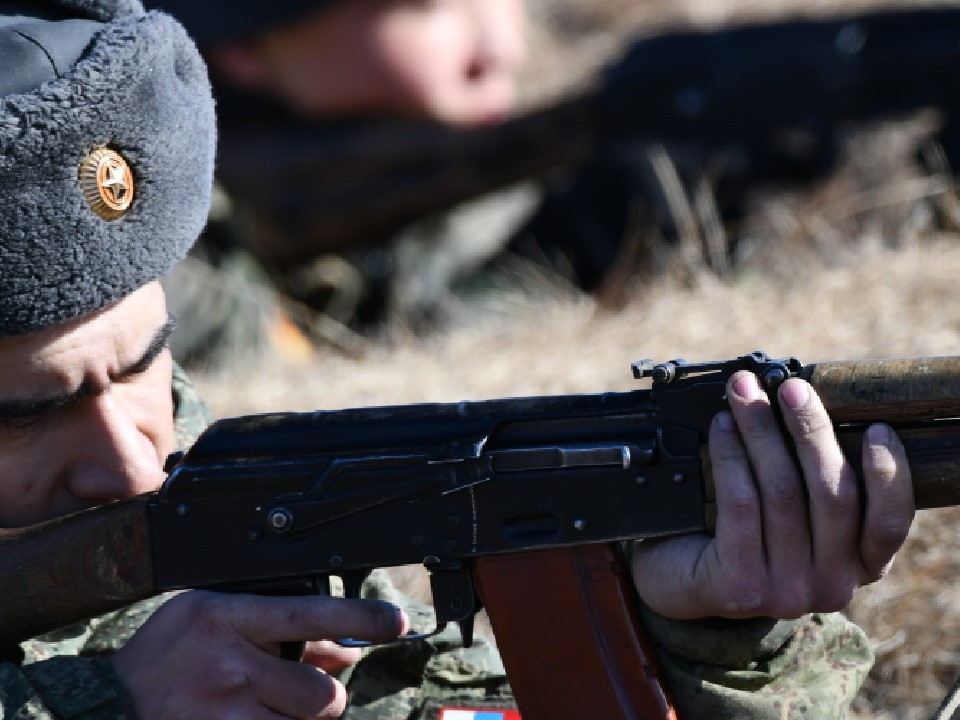 В Госдуму внесен законопроект о передаче конфискованного оружия на нужды СВО