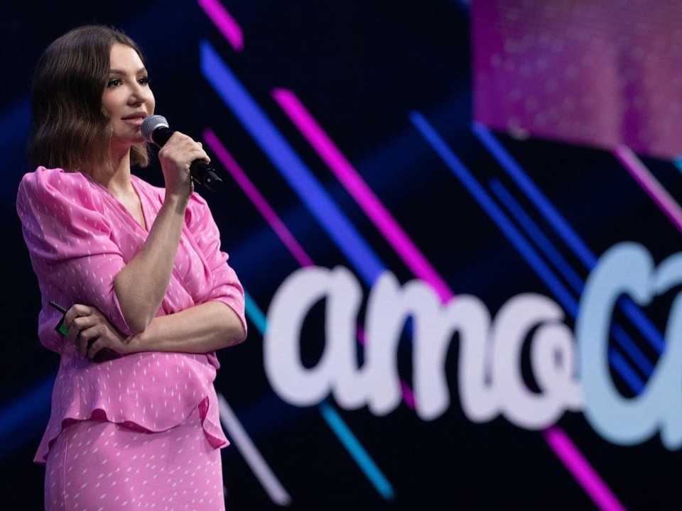 Елена Блиновская решила стать банкротом из-за миллиардного долга