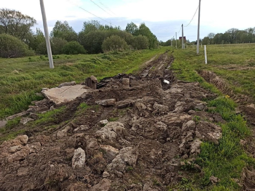 Арматуру и строительный мусор убрали с дороги в селе Ивашково