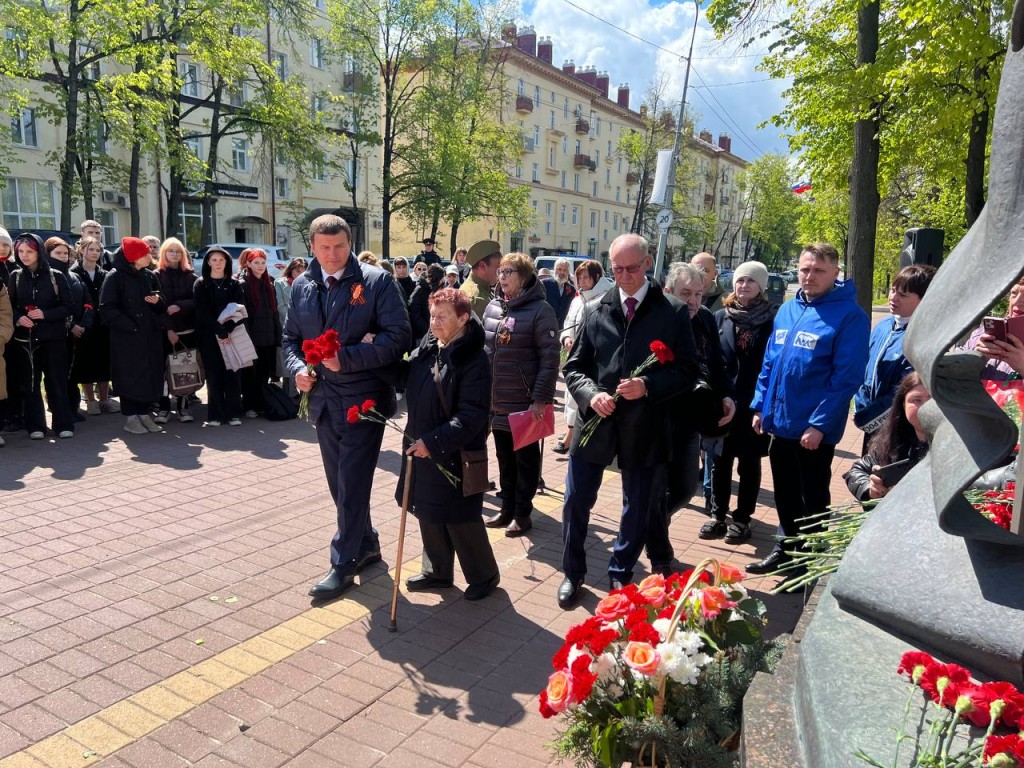 Единороссы Раменского округа почтили память героев Великой Отечественной войны