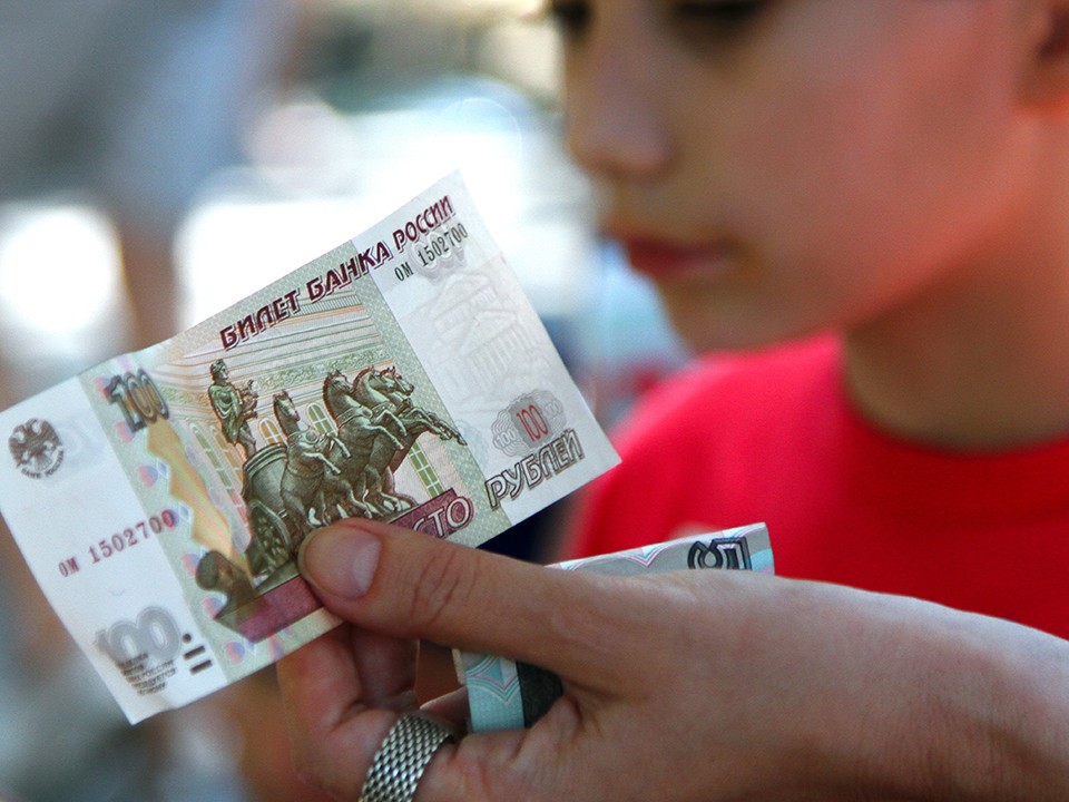 «В этом свой азарт»: карманные деньги помогут детям в Подмосковье научиться правильно тратить