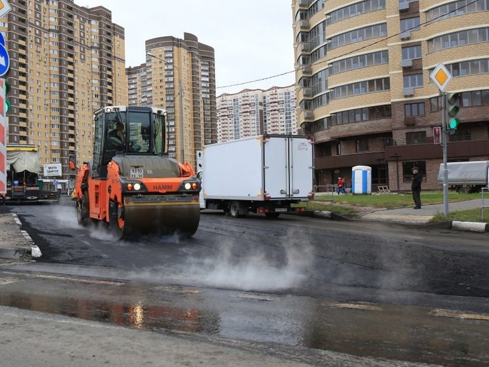 Почти шесть километров дорог отремонтируют в Долгопрудном в этом году