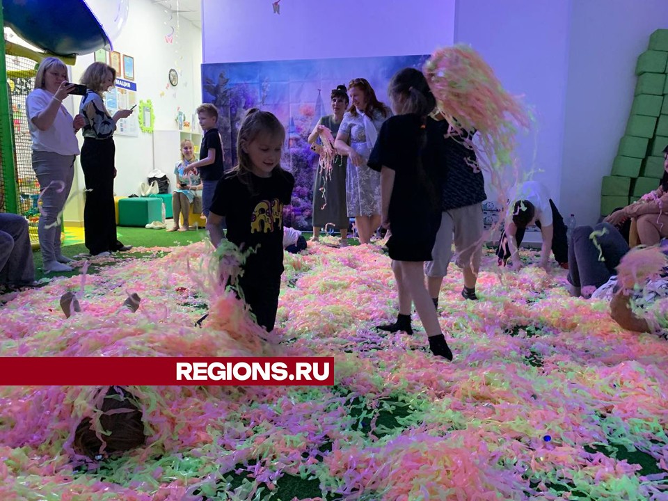 В Пушкино на общем Дне рождения поздравили рожденных весной особенных детей