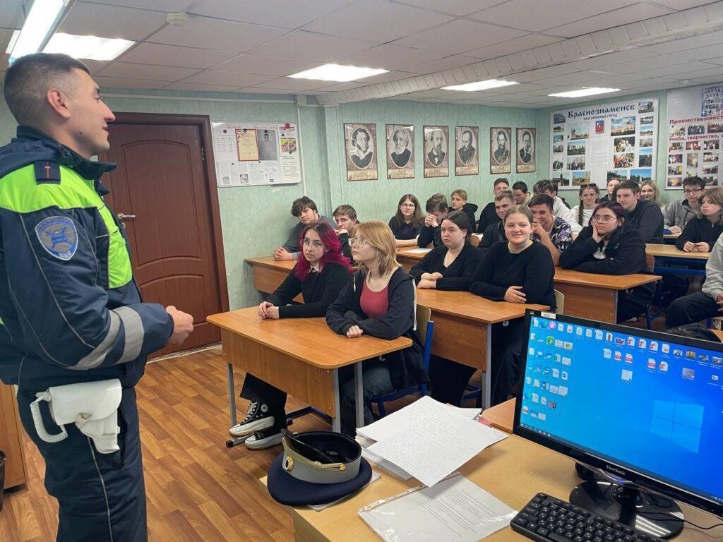 Чем опасны электросамокаты, узнали студенты Краснознаменска