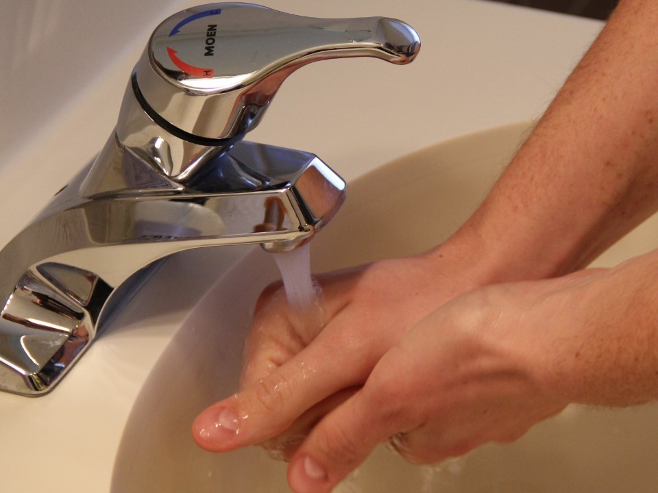 В Москве начались плановые отключения горячей воды