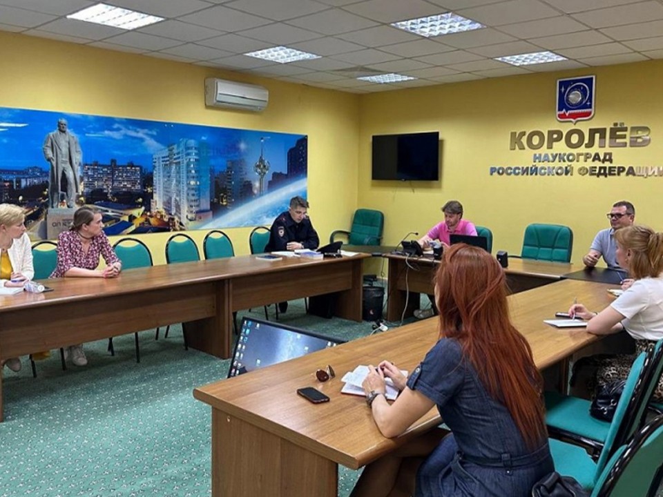 Полицейские объяснили работодателям, как избежать нарушений при трудоустройстве иностранных граждан