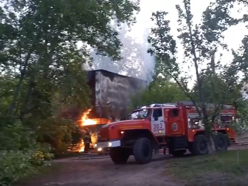 Пожар на улице Спортивной в Лыткарине произошел ночью