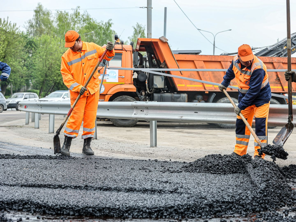 В городском округе этим летом отремонтируют более 20 автомобильных дорог |  REGIONS.RU / Красногорск