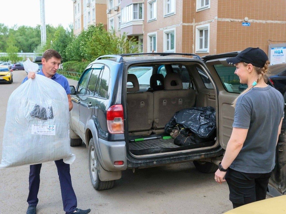 Несколько партий маскировочных сетей отправились из Подольска в зону СВО