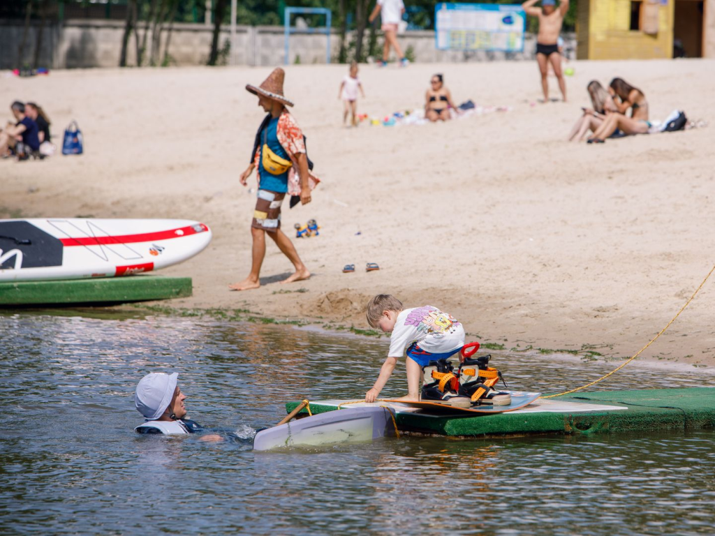 Пляжный сезон в Красногорске стартует 1 июня: где поплавать и позагорать