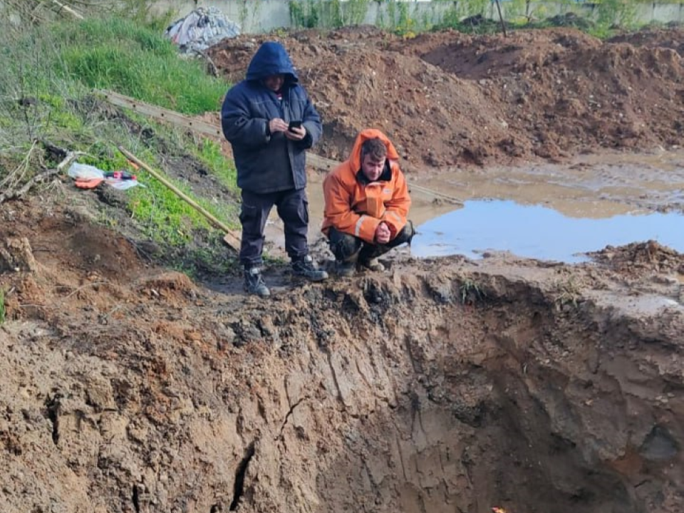 Горячую воду перекрыли на улице Чехова и Вишневом бульваре из-за аварийных работ