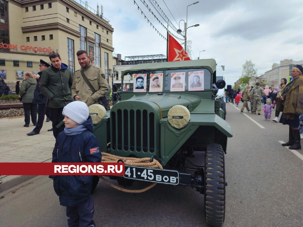 В колонне техники на митинге прошел ГАЗ-67, принимавший участие в боях  Великой Отечественной войны | REGIONS.RU / Звенигород