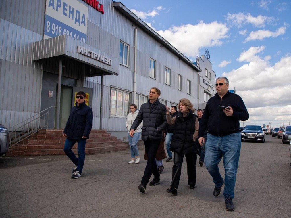 В Домодедово продолжаются работы по приведению торговых точек в нормативное состояние