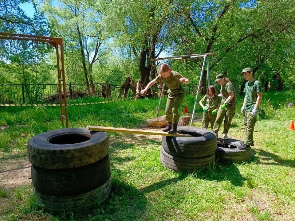 Чеховские школьники получили медали «Юный патриот России» из рук ветеранов пограничных войск