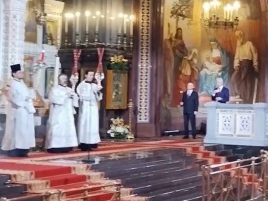 Путин и Собянин приехали в Храм Христа Спасителя на пасхальное богослужение