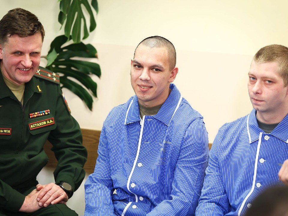 Дубненские артисты показали спектакль для раненных военных СВО