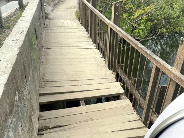 «Дорога смерти»: дырявый мост к роддому в Саввино возмутил жителей Балашихи
