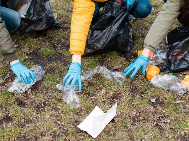 В Серебряных Прудах очистят берега реки Осетр от мусора во время акции «Вода России»