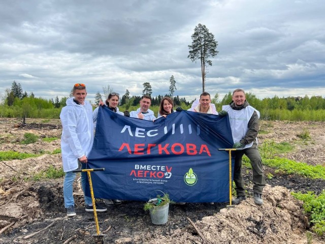 В Одинцове посадили лес в честь лыжника Александра Легкова