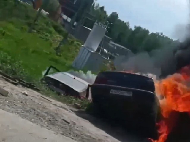 Во Фрязине в ДТП с горящими автомобилями пострадали четыре человека