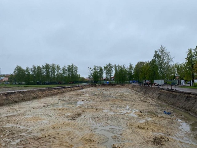 Строители на месте реконструируемого стадиона «Спартак» сделали котлован