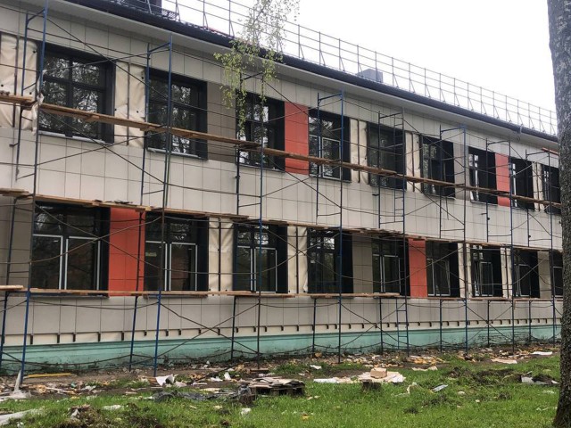 Благоустройство территории выполнят во время капитального ремонта школы в Заветах Ильича