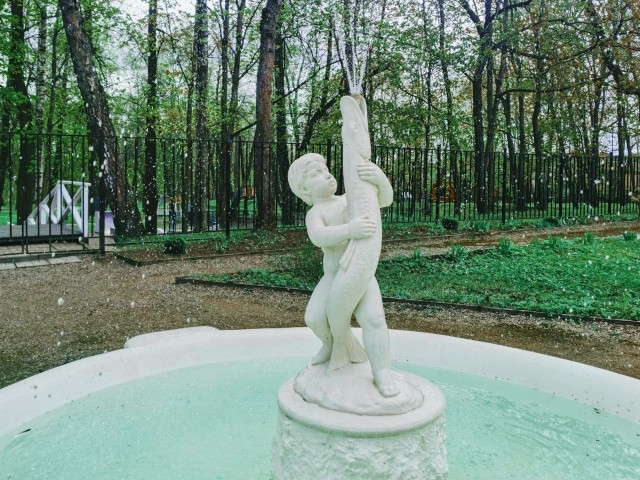 Исторический фонтан в усадьбе «Фряново» снова работает