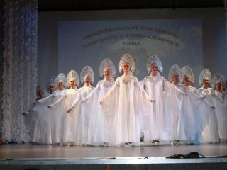 Ансамбль «Мозаика» устроит «Девичий переполох» на сцене областного фестиваля