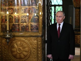 Путин поручил к 2030 году вдвое увеличить МРОТ