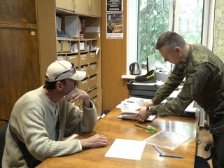 Подмосковный депутат: любой патриот России может подписать контракт на военную службу