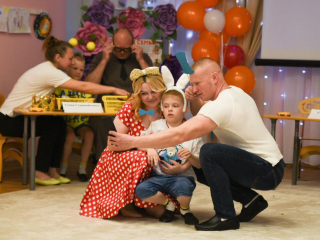 Семейные ценности: в детском саду города Бронницы прошел конкурс «Семья года – 2024»