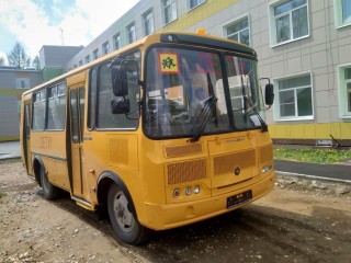 Узуновская школа получила новый автобус для подвоза детей из отдаленных населенных пунктов