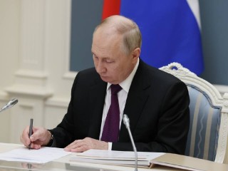 Путин назначил врио губернатора в пяти регионах России