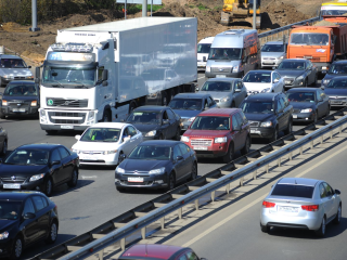 На Пенягинском шоссе ограничено движение автотранспорта