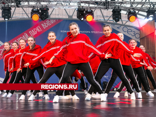 Егор Дружинин высоко оценил номера зарайских танцоров на фестивале «Город танцует в парках»