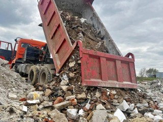 В Ступине ликвидирована несанкционированная свалка строительных отходов