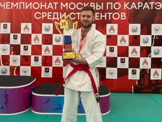 Щелковский каратист одолел всех соперников на Московских студенческих спортивных играх