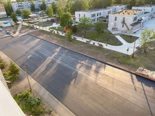 В деревне Давыдово у домов на улице 2 микрорайон обустроили тротуары