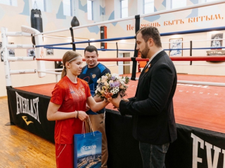 Ксения Андреева из Чехова стала сильнейшей на Первенстве России по боксу
