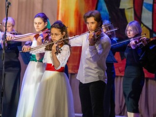 Большим праздничным концертом отметила свое 60-летие Климовская детская музыкальная школа